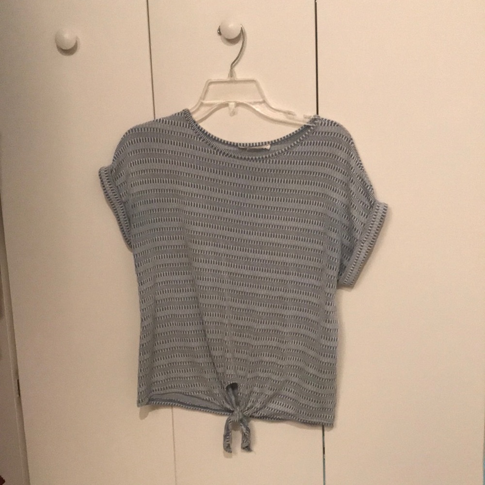 Blue short sleeve